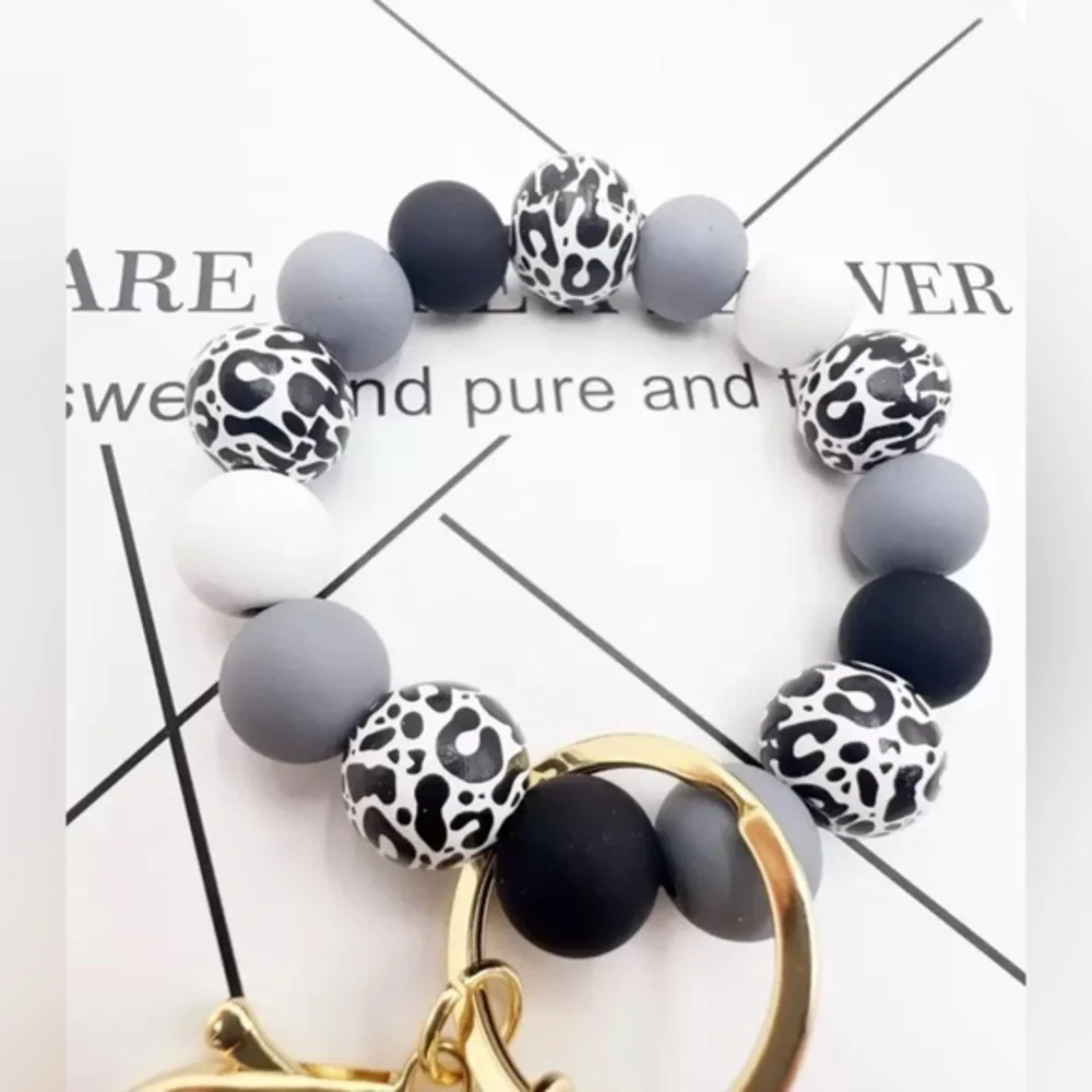 ✨NEW✨Leopard Print Tassel Keychain Bracelet - Gray, Black, White